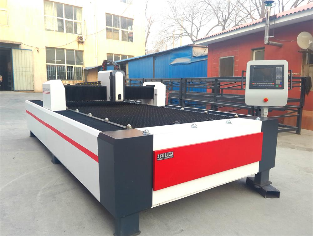 類激光精細等離子切割機.jpg 類激光精細等離子切割機.jpg